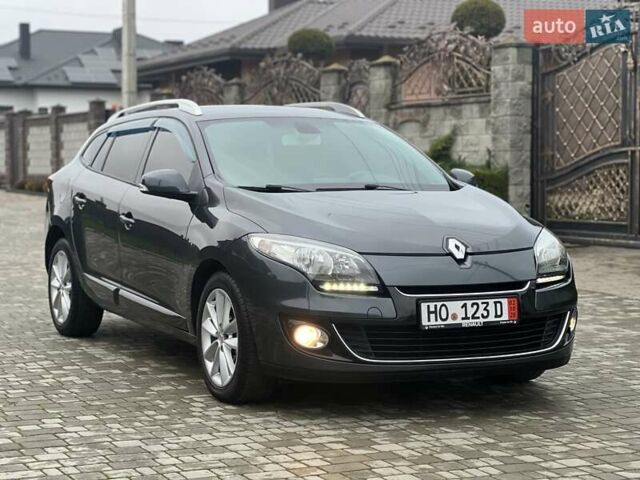 Серый Рено Меган, объемом двигателя 1.46 л и пробегом 230 тыс. км за 7470 $, фото 99 на Automoto.ua