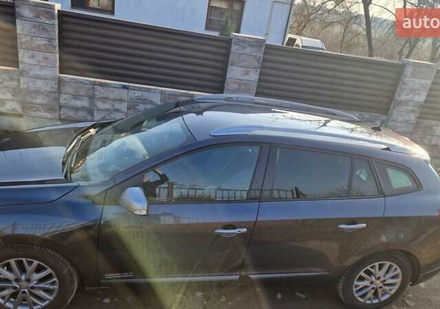 Серый Рено Меган, объемом двигателя 1.46 л и пробегом 256 тыс. км за 7700 $, фото 16 на Automoto.ua