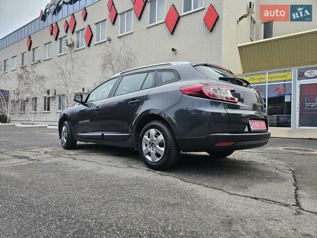 Серый Рено Меган, объемом двигателя 1.6 л и пробегом 173 тыс. км за 7450 $, фото 10 на Automoto.ua