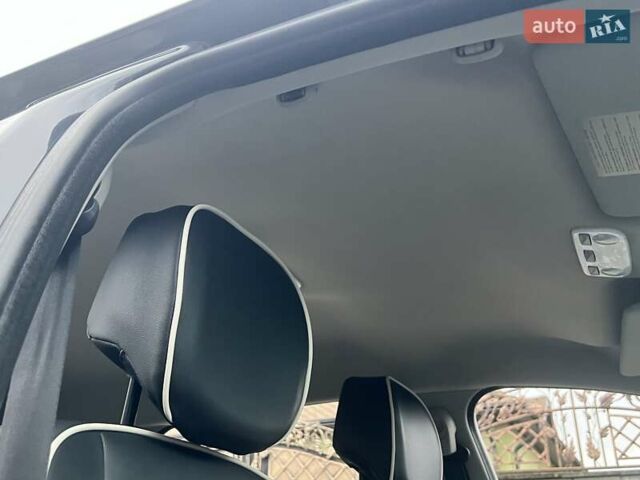 Серый Рено Меган, объемом двигателя 1.46 л и пробегом 230 тыс. км за 7470 $, фото 77 на Automoto.ua