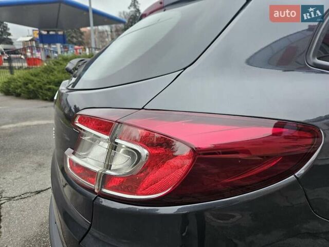Серый Рено Меган, объемом двигателя 1.6 л и пробегом 173 тыс. км за 7450 $, фото 25 на Automoto.ua