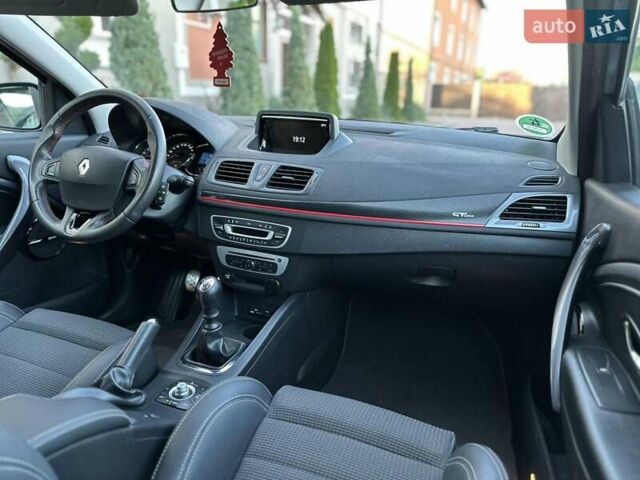 Серый Рено Меган, объемом двигателя 1.5 л и пробегом 258 тыс. км за 8999 $, фото 51 на Automoto.ua