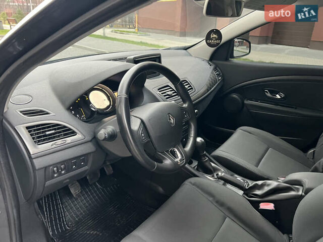 Серый Рено Меган, объемом двигателя 1.5 л и пробегом 203 тыс. км за 7700 $, фото 34 на Automoto.ua
