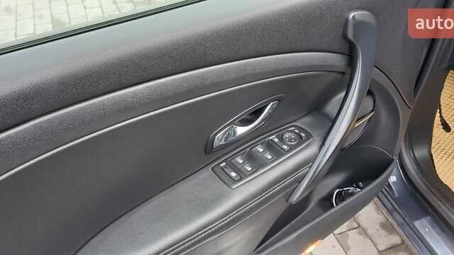 Сірий Рено Меган, об'ємом двигуна 1.5 л та пробігом 241 тис. км за 9500 $, фото 19 на Automoto.ua