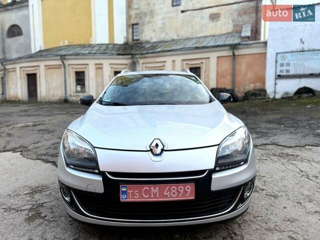 Сірий Рено Меган, об'ємом двигуна 1.6 л та пробігом 230 тис. км за 7700 $, фото 2 на Automoto.ua