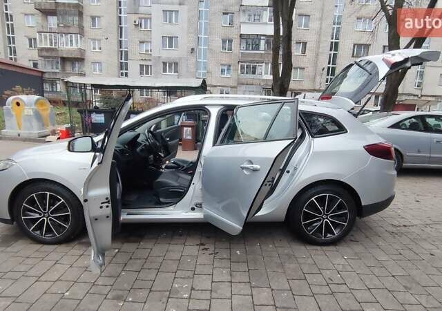Серый Рено Меган, объемом двигателя 1.5 л и пробегом 264 тыс. км за 7200 $, фото 5 на Automoto.ua