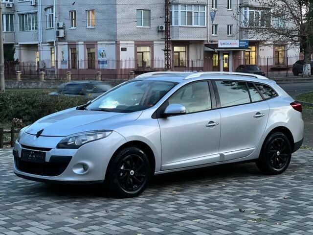 Сірий Рено Меган, об'ємом двигуна 0 л та пробігом 290 тис. км за 6950 $, фото 2 на Automoto.ua