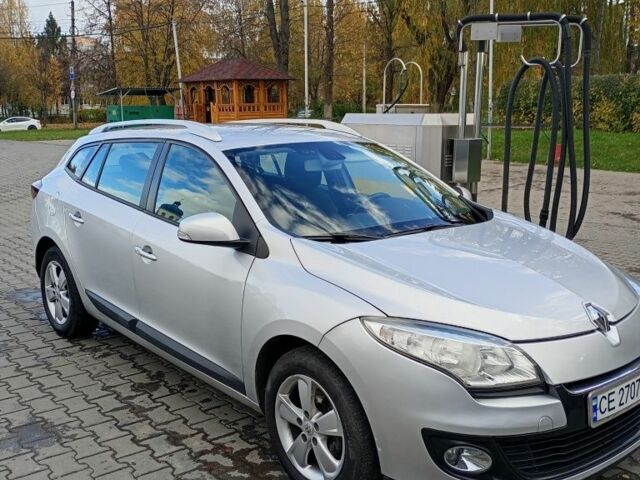 Рено Меган 2013 в Черновцах на Automoto.ua Серый Рено Меган, объемом двигателя 1.5 л и пробегом 242 тыс. км за 6500 $, фото 2 на Automoto.ua