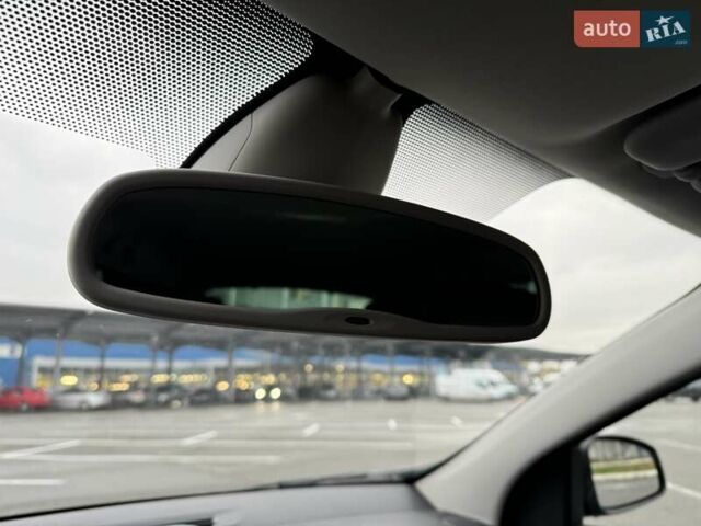 Серый Рено Меган, объемом двигателя 1.5 л и пробегом 210 тыс. км за 9850 $, фото 38 на Automoto.ua