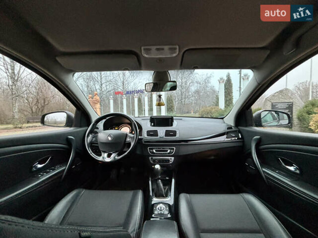 Серый Рено Меган, объемом двигателя 1.5 л и пробегом 264 тыс. км за 7950 $, фото 28 на Automoto.ua