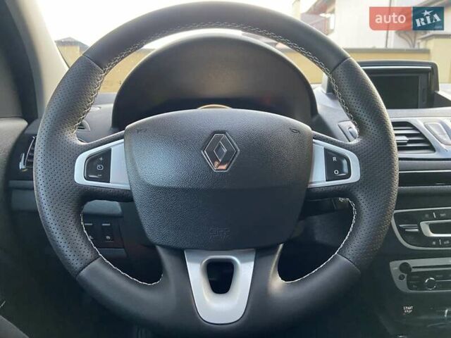 Серый Рено Меган, объемом двигателя 1.5 л и пробегом 194 тыс. км за 8850 $, фото 113 на Automoto.ua