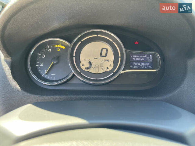 Серый Рено Меган, объемом двигателя 1.46 л и пробегом 230 тыс. км за 8000 $, фото 8 на Automoto.ua