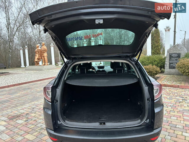 Серый Рено Меган, объемом двигателя 1.5 л и пробегом 264 тыс. км за 7950 $, фото 39 на Automoto.ua