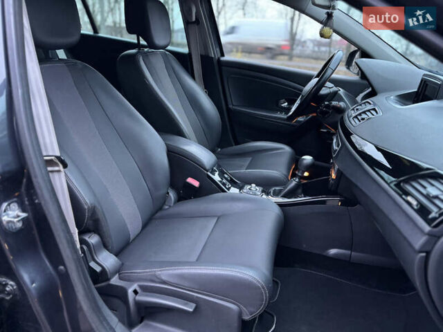 Серый Рено Меган, объемом двигателя 1.5 л и пробегом 264 тыс. км за 7600 $, фото 21 на Automoto.ua