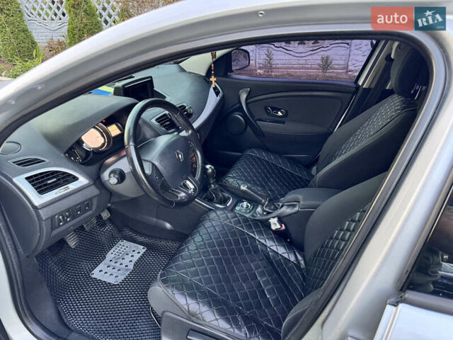 Серый Рено Меган, объемом двигателя 1.46 л и пробегом 228 тыс. км за 9200 $, фото 29 на Automoto.ua