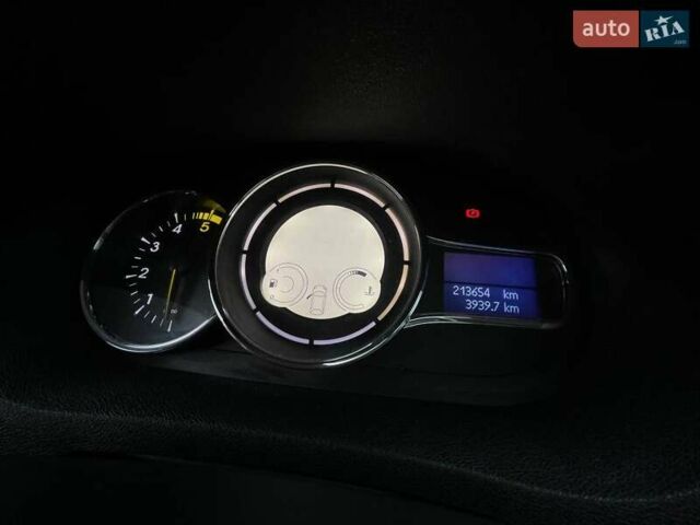 Серый Рено Меган, объемом двигателя 1.5 л и пробегом 213 тыс. км за 9200 $, фото 10 на Automoto.ua