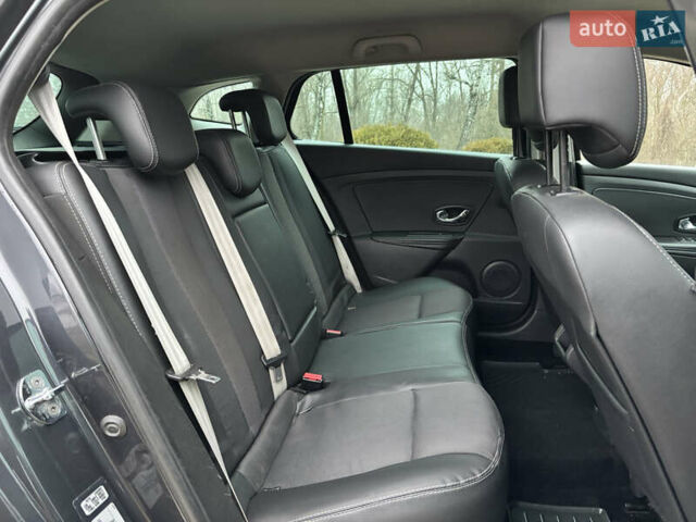 Серый Рено Меган, объемом двигателя 1.5 л и пробегом 264 тыс. км за 7950 $, фото 21 на Automoto.ua