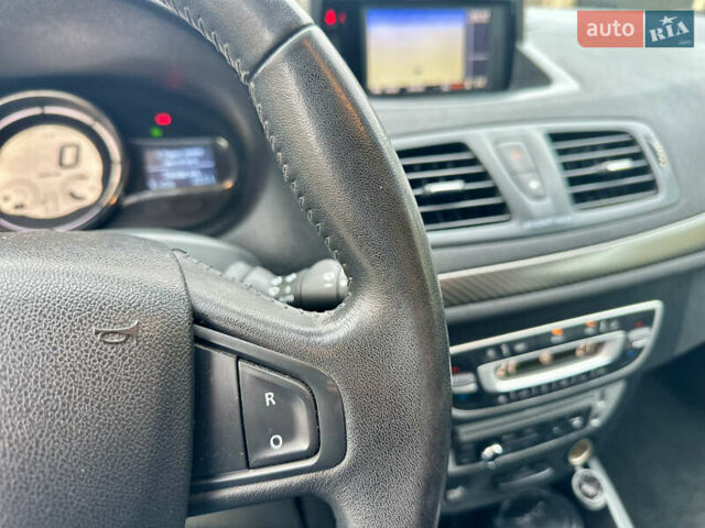 Сірий Рено Меган, об'ємом двигуна 1.5 л та пробігом 255 тис. км за 7700 $, фото 19 на Automoto.ua