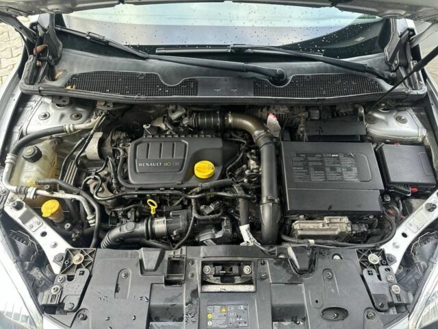 Сірий Рено Меган, об'ємом двигуна 1.6 л та пробігом 197 тис. км за 7699 $, фото 6 на Automoto.ua