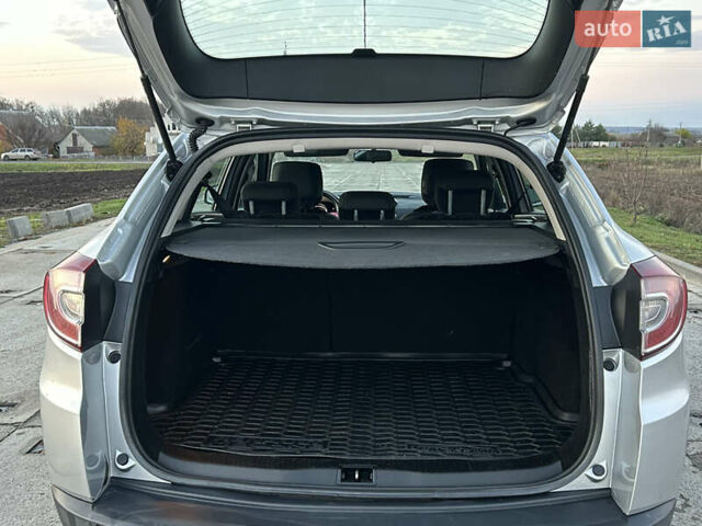 Серый Рено Меган, объемом двигателя 1.46 л и пробегом 250 тыс. км за 7500 $, фото 25 на Automoto.ua