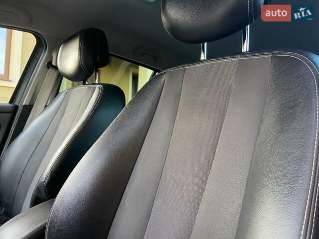 Серый Рено Меган, объемом двигателя 1.5 л и пробегом 194 тыс. км за 8850 $, фото 78 на Automoto.ua