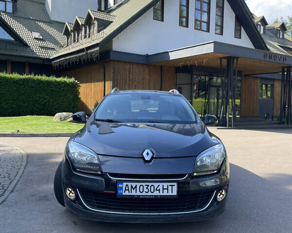 Серый Рено Меган, объемом двигателя 1.5 л и пробегом 220 тыс. км за 7800 $, фото 9 на Automoto.ua