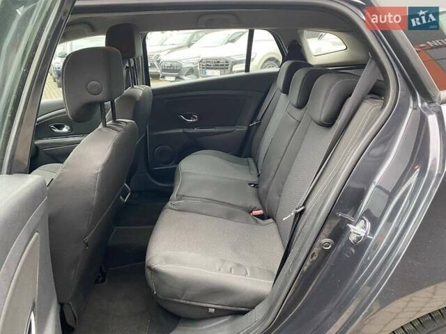 Серый Рено Меган, объемом двигателя 1.46 л и пробегом 281 тыс. км за 7800 $, фото 16 на Automoto.ua