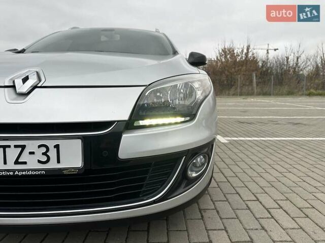Серый Рено Меган, объемом двигателя 1.5 л и пробегом 184 тыс. км за 9300 $, фото 28 на Automoto.ua
