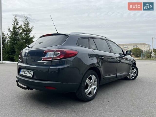 Серый Рено Меган, объемом двигателя 1.5 л и пробегом 270 тыс. км за 7500 $, фото 6 на Automoto.ua