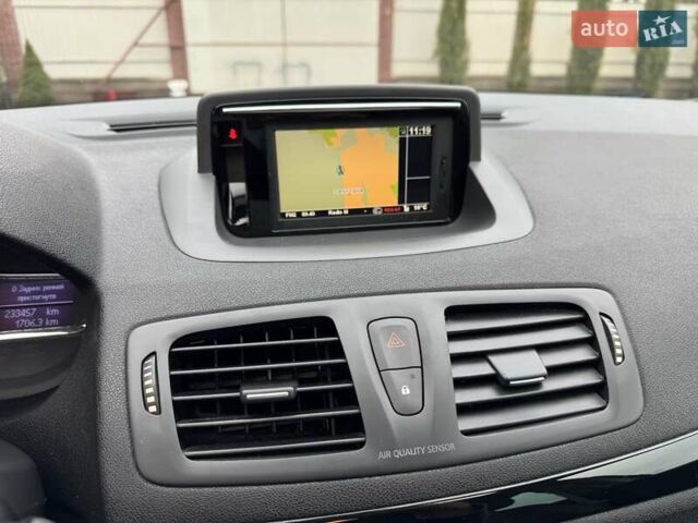 Серый Рено Меган, объемом двигателя 1.46 л и пробегом 233 тыс. км за 9800 $, фото 31 на Automoto.ua