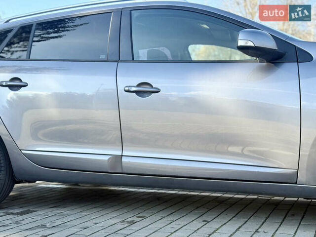 Серый Рено Меган, объемом двигателя 1.5 л и пробегом 243 тыс. км за 7999 $, фото 13 на Automoto.ua