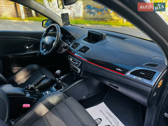 Серый Рено Меган, объемом двигателя 1.5 л и пробегом 280 тыс. км за 8999 $, фото 33 на Automoto.ua