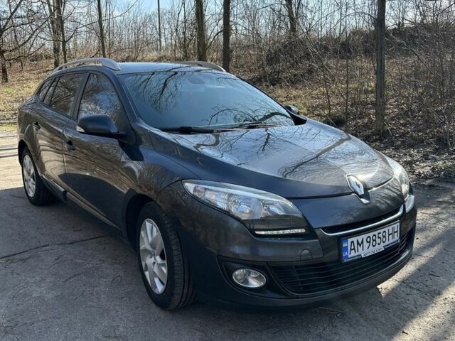 Сірий Рено Меган, об'ємом двигуна 1.5 л та пробігом 320 тис. км за 8100 $, фото 1 на Automoto.ua