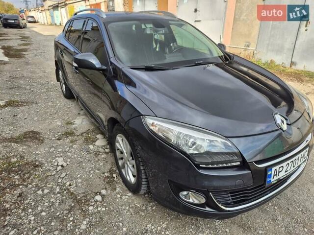 Серый Рено Меган, объемом двигателя 1.5 л и пробегом 302 тыс. км за 7150 $, фото 2 на Automoto.ua