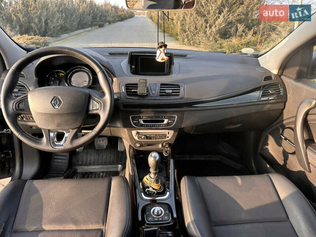 Серый Рено Меган, объемом двигателя 1.5 л и пробегом 244 тыс. км за 8100 $, фото 19 на Automoto.ua