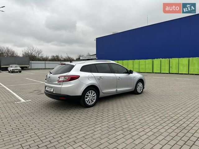 Серый Рено Меган, объемом двигателя 1.5 л и пробегом 184 тыс. км за 9300 $, фото 6 на Automoto.ua