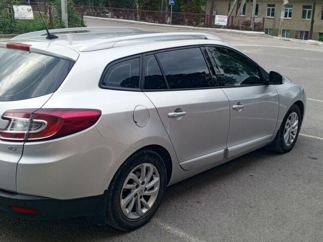 Сірий Рено Меган, об'ємом двигуна 1.5 л та пробігом 365 тис. км за 8000 $, фото 5 на Automoto.ua