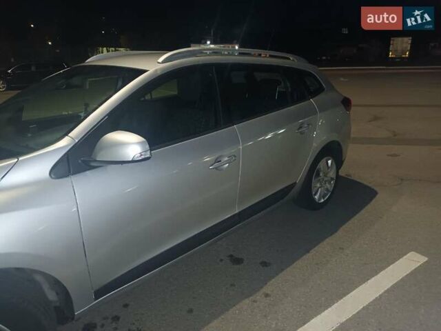 Серый Рено Меган, объемом двигателя 1.5 л и пробегом 311 тыс. км за 8000 $, фото 14 на Automoto.ua