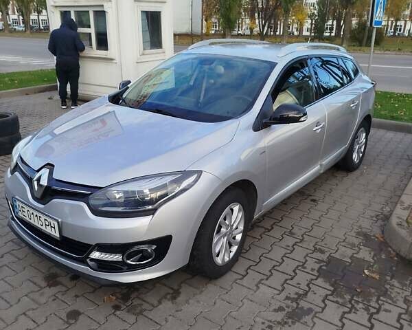 Сірий Рено Меган, об'ємом двигуна 1.2 л та пробігом 240 тис. км за 8400 $, фото 7 на Automoto.ua