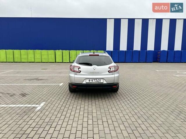 Серый Рено Меган, объемом двигателя 1.5 л и пробегом 184 тыс. км за 9300 $, фото 8 на Automoto.ua