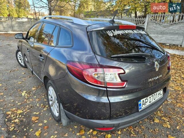 Сірий Рено Меган, об'ємом двигуна 1.5 л та пробігом 302 тис. км за 7700 $, фото 10 на Automoto.ua