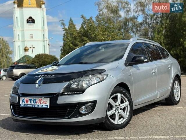 Серый Рено Меган, объемом двигателя 1.46 л и пробегом 233 тыс. км за 8300 $, фото 8 на Automoto.ua