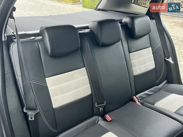 Серый Рено Меган, объемом двигателя 1.46 л и пробегом 230 тыс. км за 7470 $, фото 82 на Automoto.ua