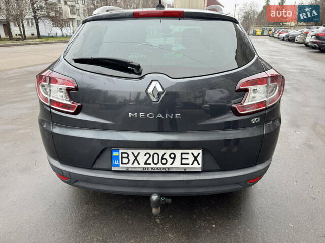 Серый Рено Меган, объемом двигателя 1.46 л и пробегом 250 тыс. км за 7300 $, фото 3 на Automoto.ua