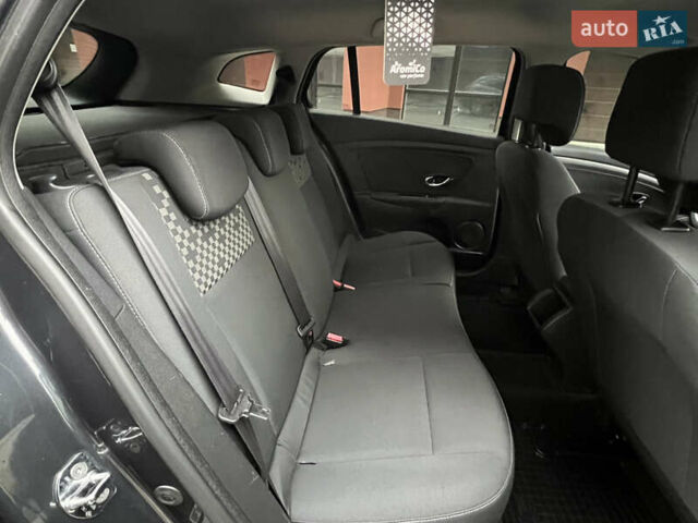 Серый Рено Меган, объемом двигателя 1.5 л и пробегом 203 тыс. км за 7700 $, фото 42 на Automoto.ua