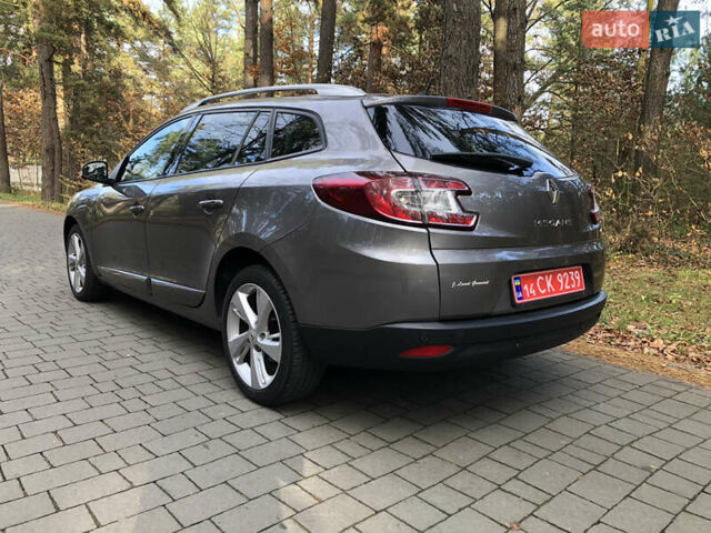 Серый Рено Меган, объемом двигателя 1.5 л и пробегом 251 тыс. км за 8450 $, фото 11 на Automoto.ua