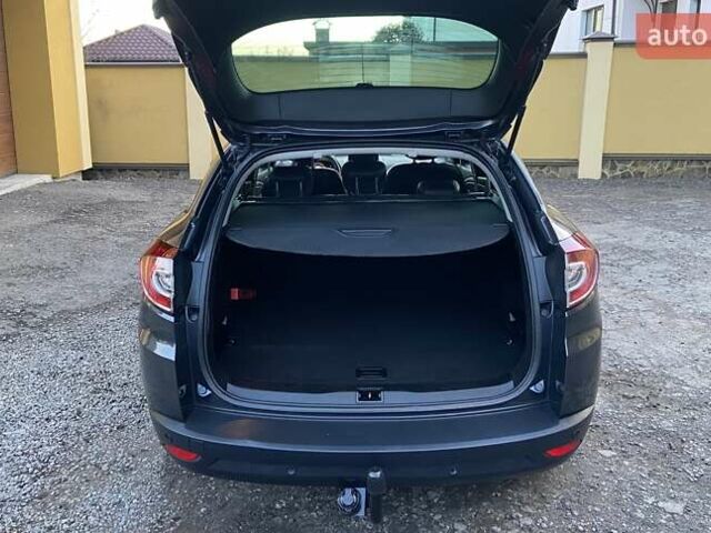 Серый Рено Меган, объемом двигателя 1.5 л и пробегом 194 тыс. км за 8850 $, фото 142 на Automoto.ua