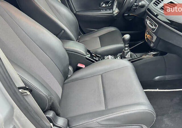 Серый Рено Меган, объемом двигателя 1.5 л и пробегом 184 тыс. км за 9699 $, фото 22 на Automoto.ua