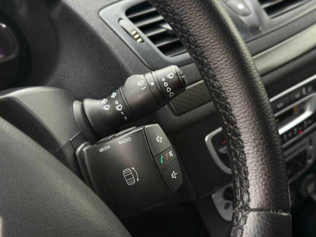 Серый Рено Меган, объемом двигателя 1.5 л и пробегом 253 тыс. км за 6700 $, фото 22 на Automoto.ua