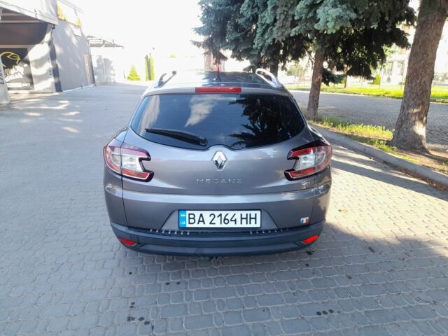 Серый Рено Меган, объемом двигателя 1.5 л и пробегом 232 тыс. км за 7000 $, фото 3 на Automoto.ua